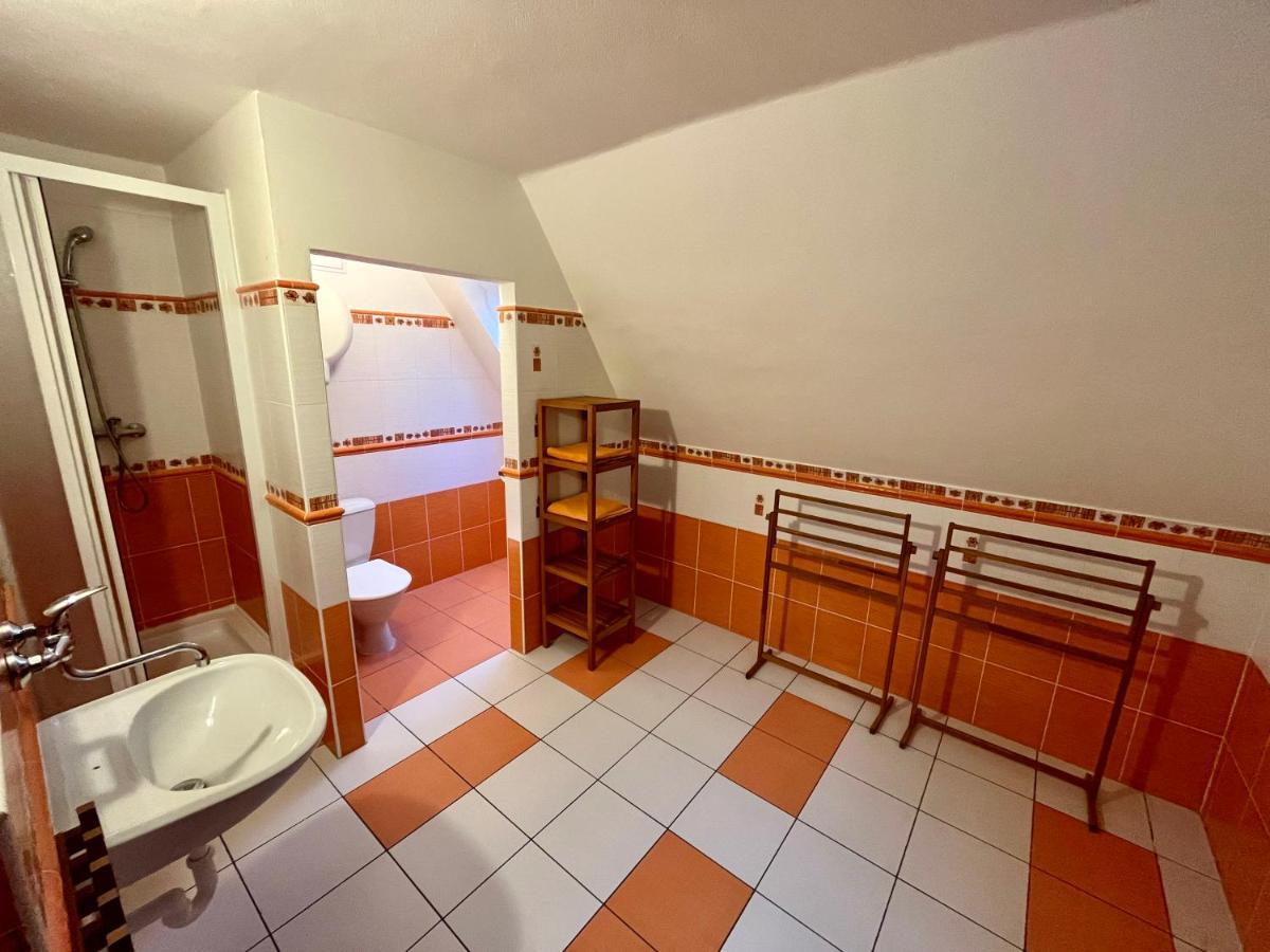 Hotel Penzion Horal Dolna Morawa Zewnętrze zdjęcie