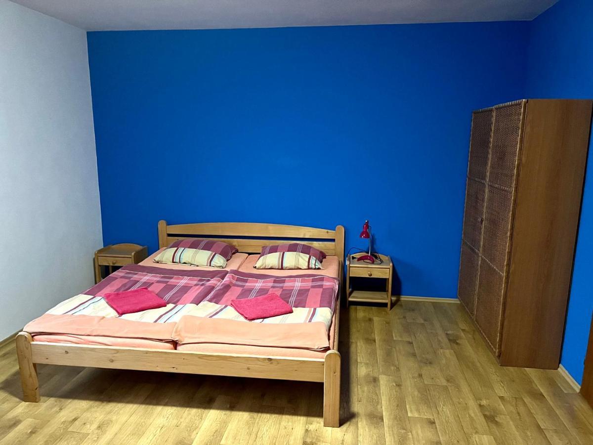 Hotel Penzion Horal Dolna Morawa Zewnętrze zdjęcie