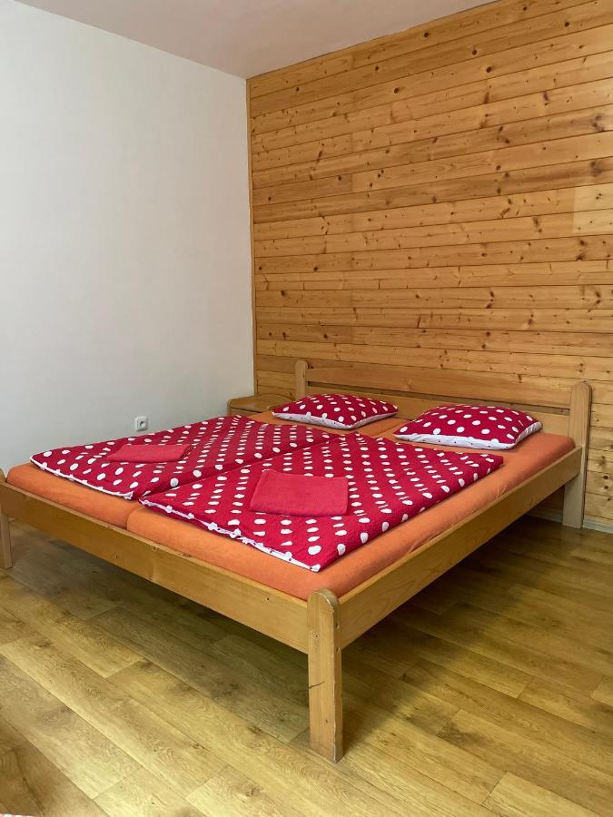 Hotel Penzion Horal Dolna Morawa Zewnętrze zdjęcie