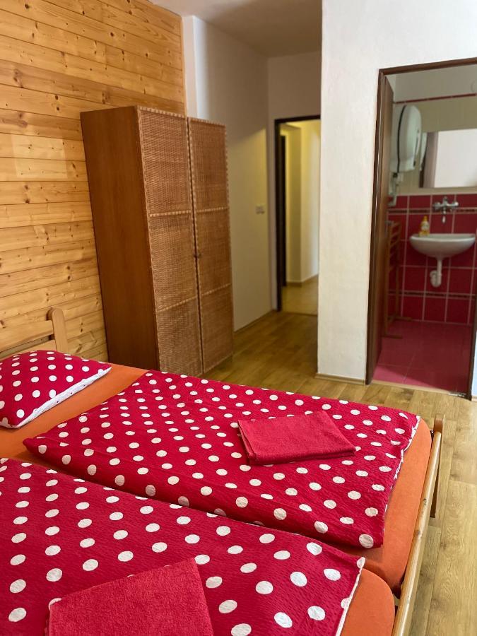 Hotel Penzion Horal Dolna Morawa Zewnętrze zdjęcie